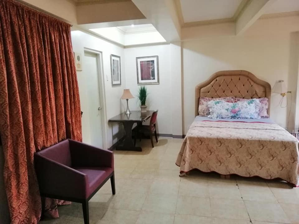 The Saint Joseph Residential Suites 루세나 외부 사진