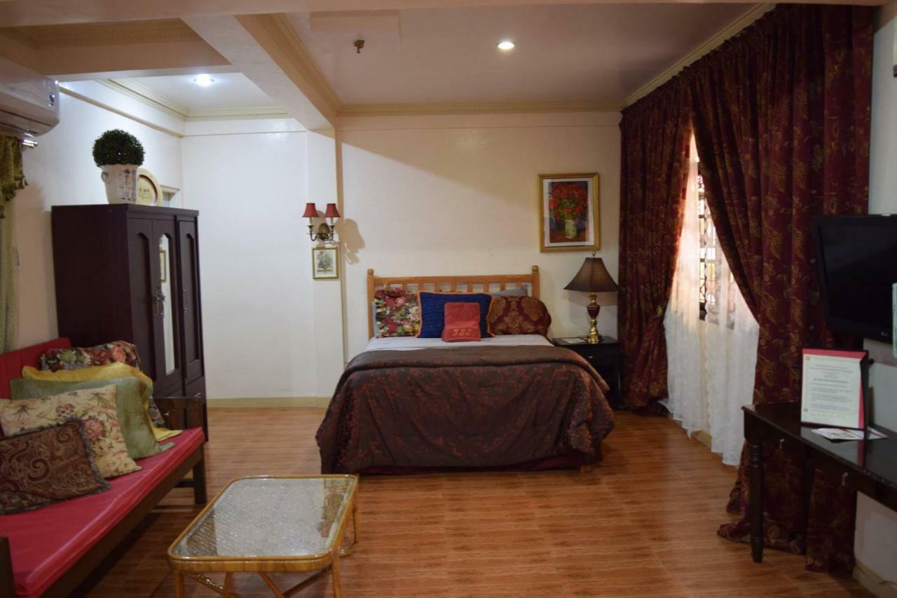 The Saint Joseph Residential Suites 루세나 외부 사진